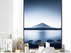 北欧极简风潮 无框三联画中的湖光林影与现代家居装饰艺术